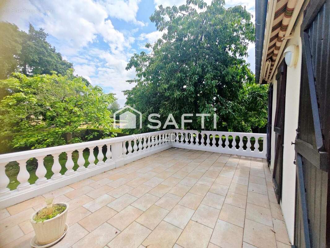 Maison 92 m² à Saint-Samson  - photo 4