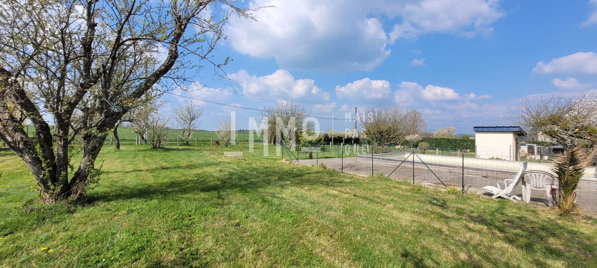 Maison à SAINT-MARTIN-DES-BOIS