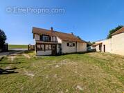 Maison à LA FERTE-GAUCHER