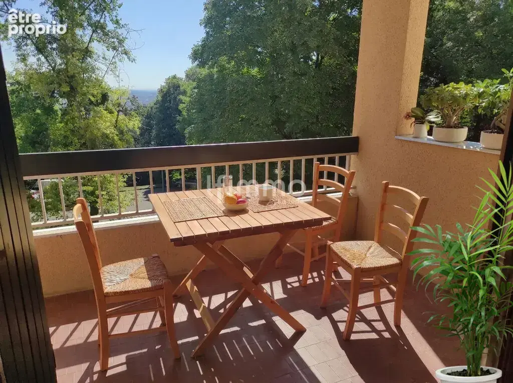 T4 familial 3/4 Ch. + terrasse + cave - photo 5