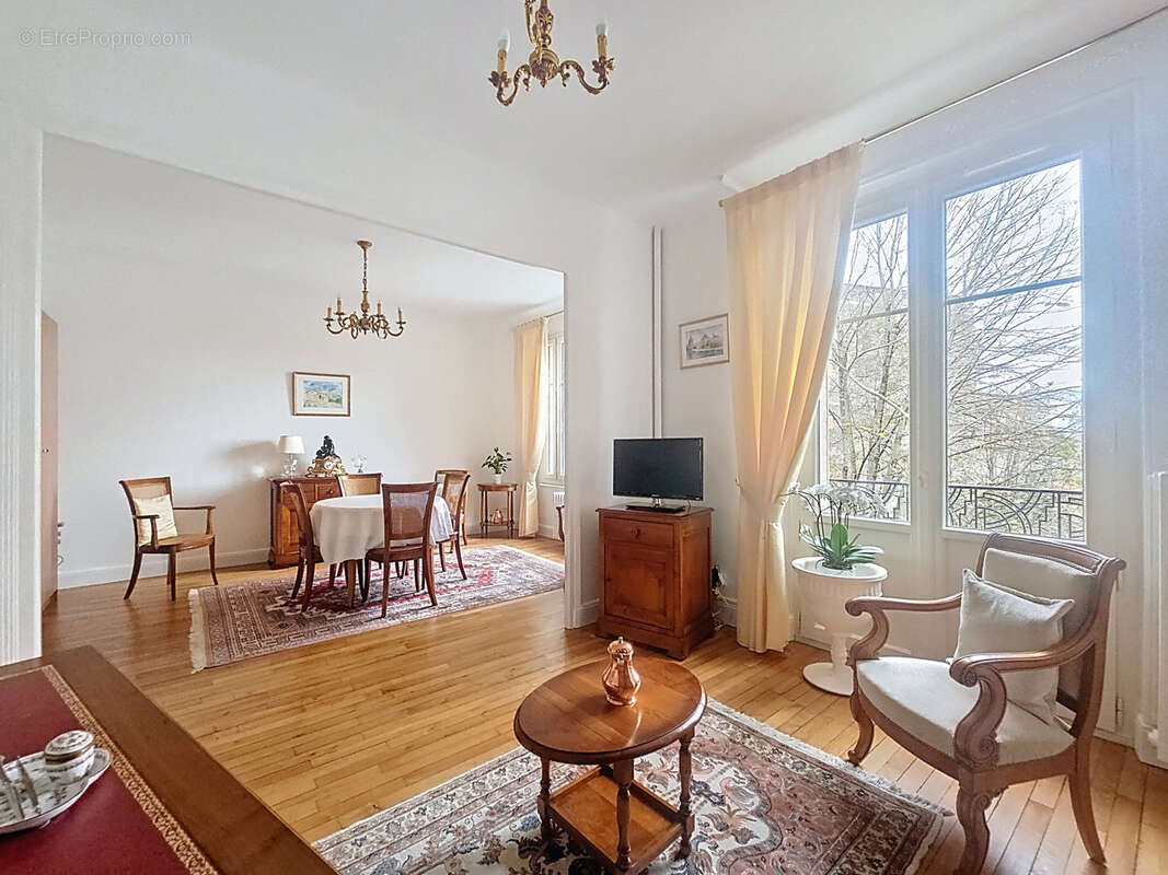 Appartement à VICHY