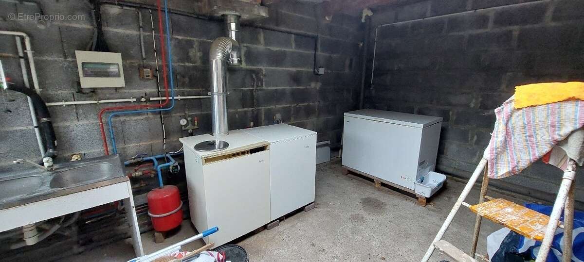 Maison à FRESNICOURT-LE-DOLMEN