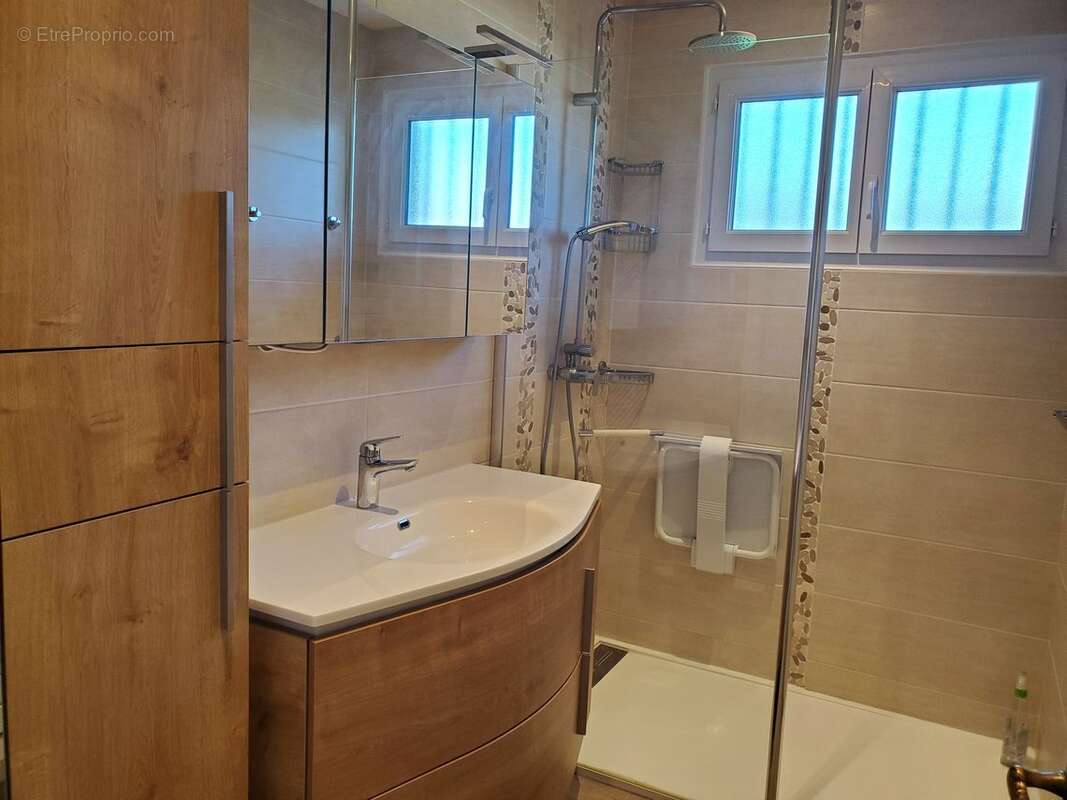 Maison à CHAMPNIERS