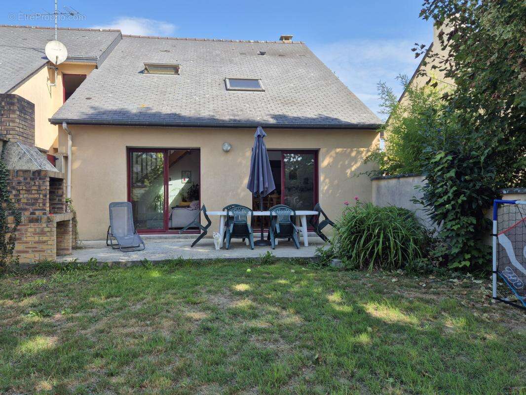 Maison à SAINT-AUBIN-DU-CORMIER