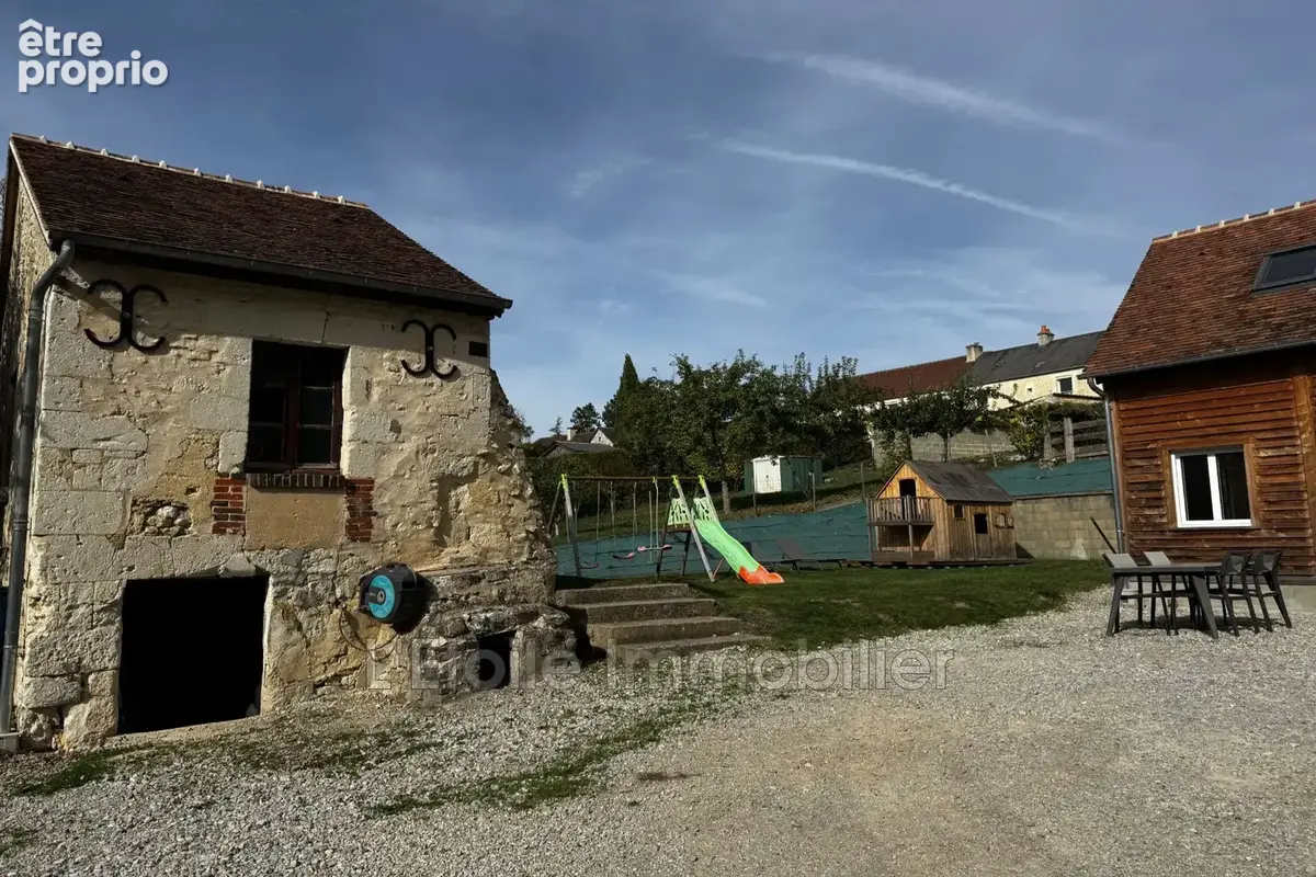 Maison 5 pièces 101 m² à vendre à Mortagne-Au-Perche (61400) - photo 9