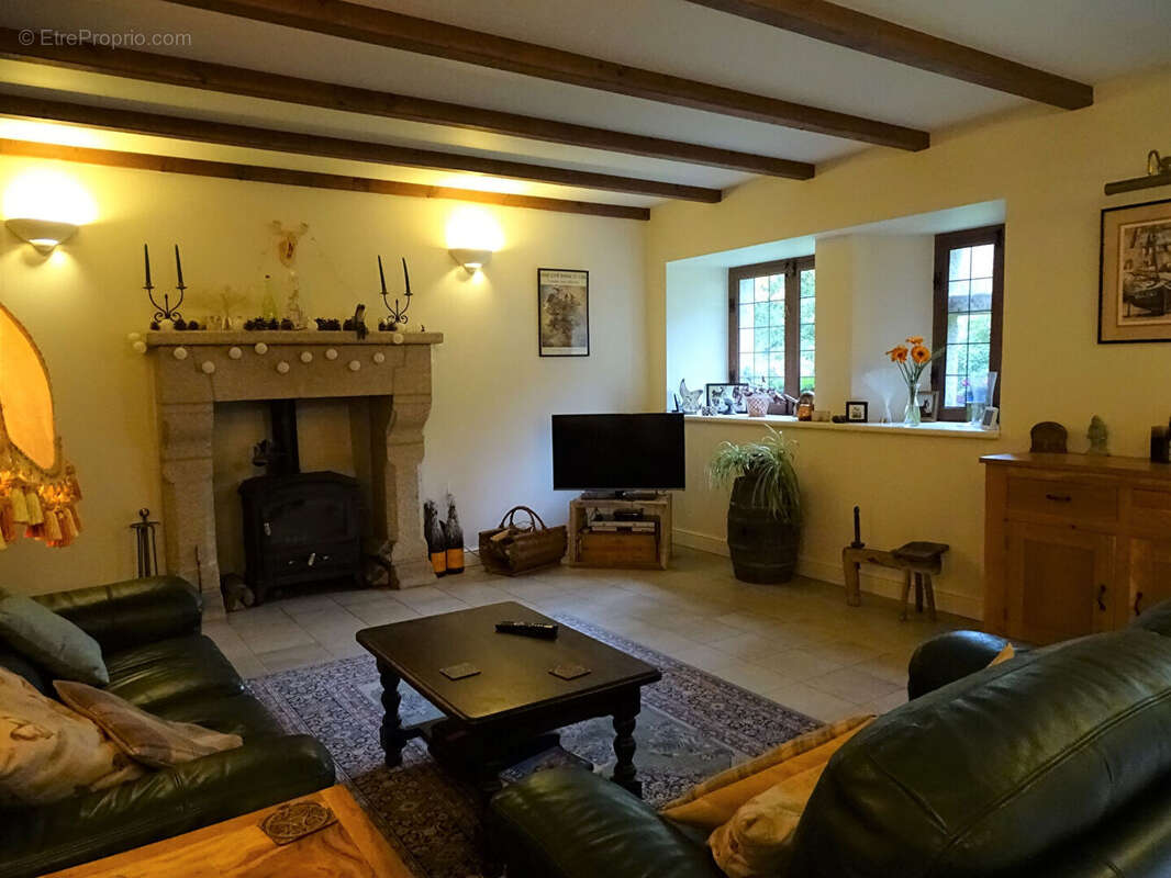 Maison à KERGRIST-MOELOU