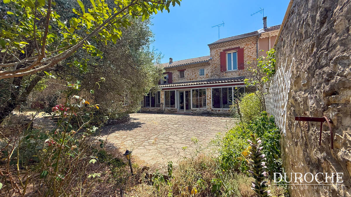 Maison à PIOLENC