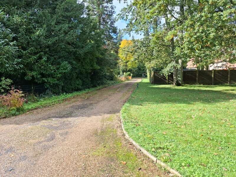 Maison à FEUCHEROLLES