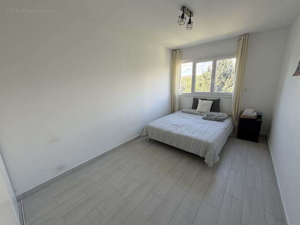 Appartement à MARSEILLE-13E