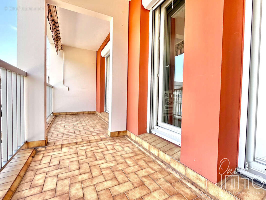Appartement à FONTAINES-SUR-SAONE