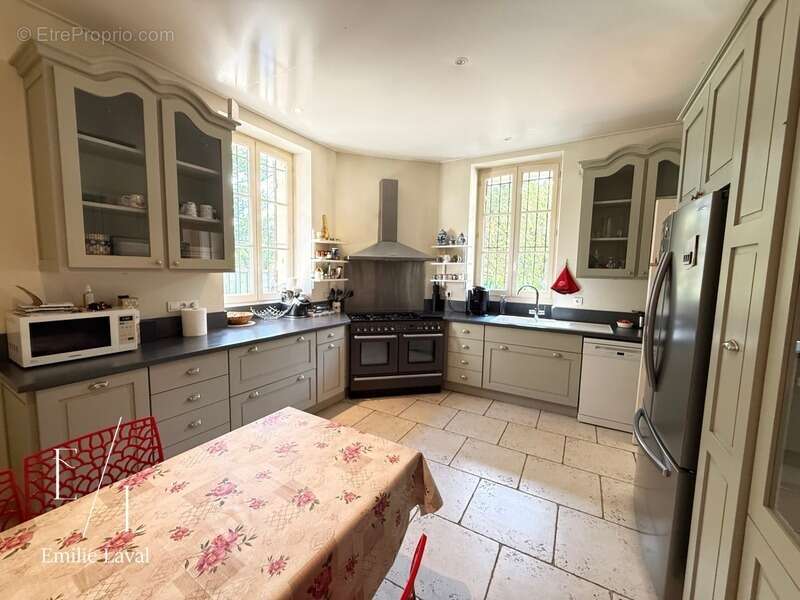 Maison atypique de 9 chambres et 6 salles de bain à Pineuilh 33 - photo 8