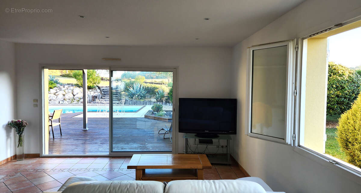 Maison à BIRAC-SUR-TREC