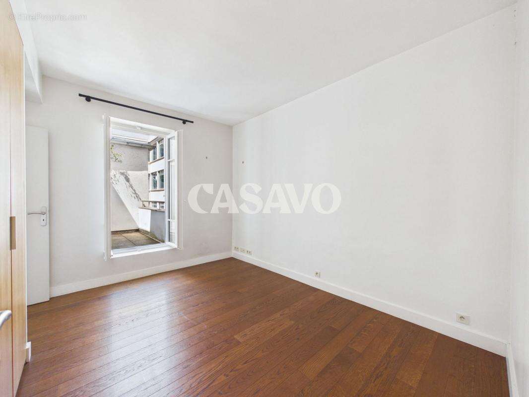 Vente Appartement 6 pièces de 133m² - 75011 Paris - photo 11