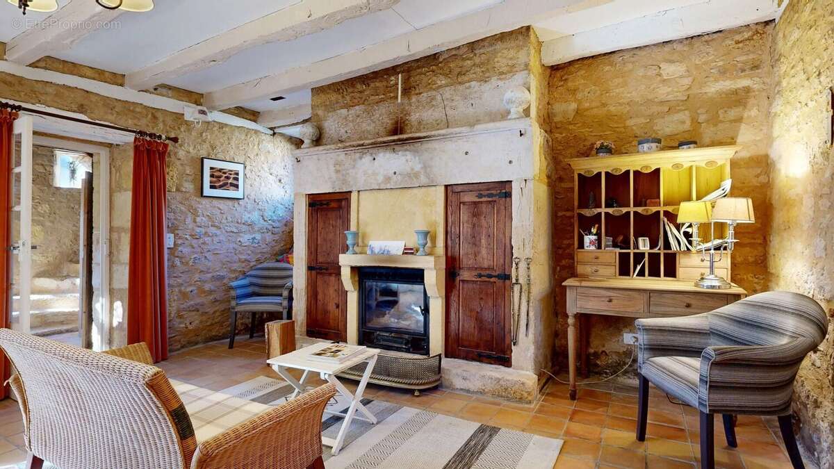 Maison02262026100251 - Maison à BEYNAC-ET-CAZENAC