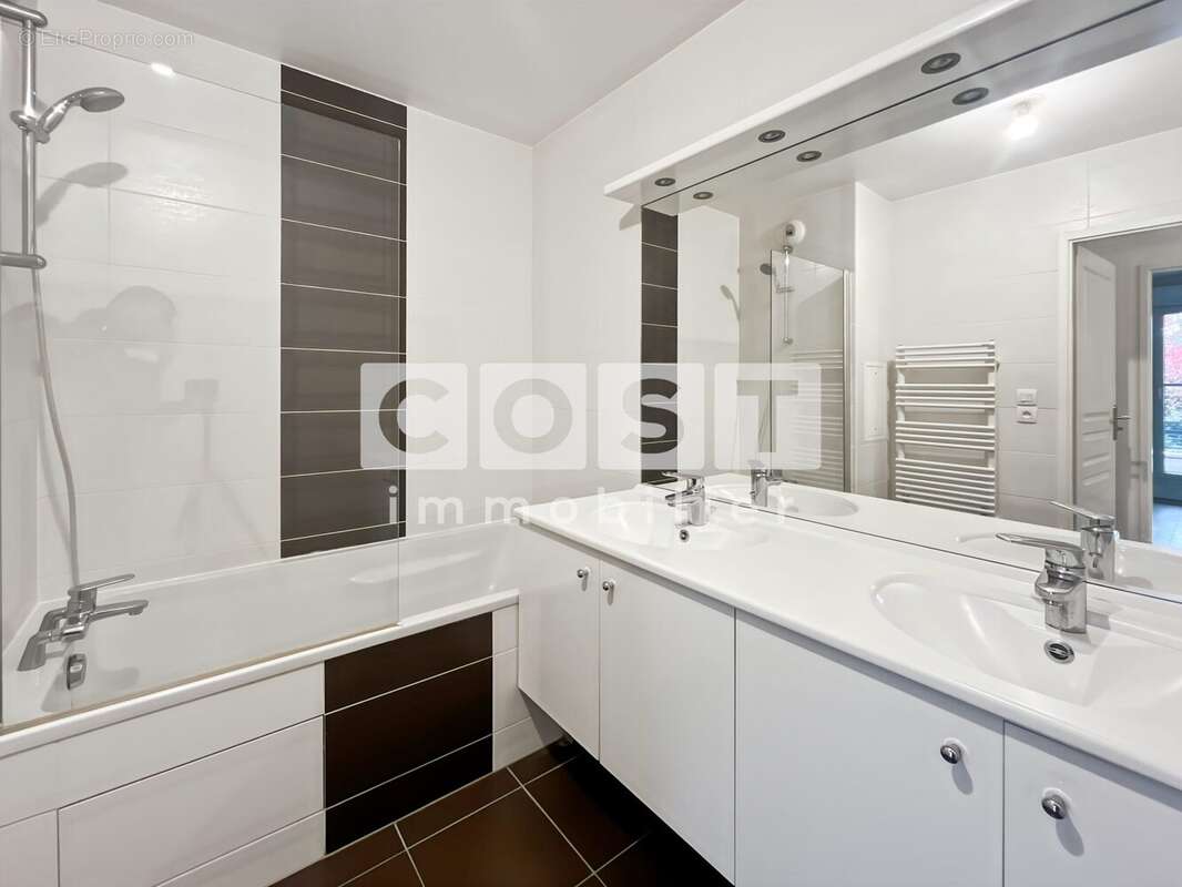 Appartement à BOIS-COLOMBES