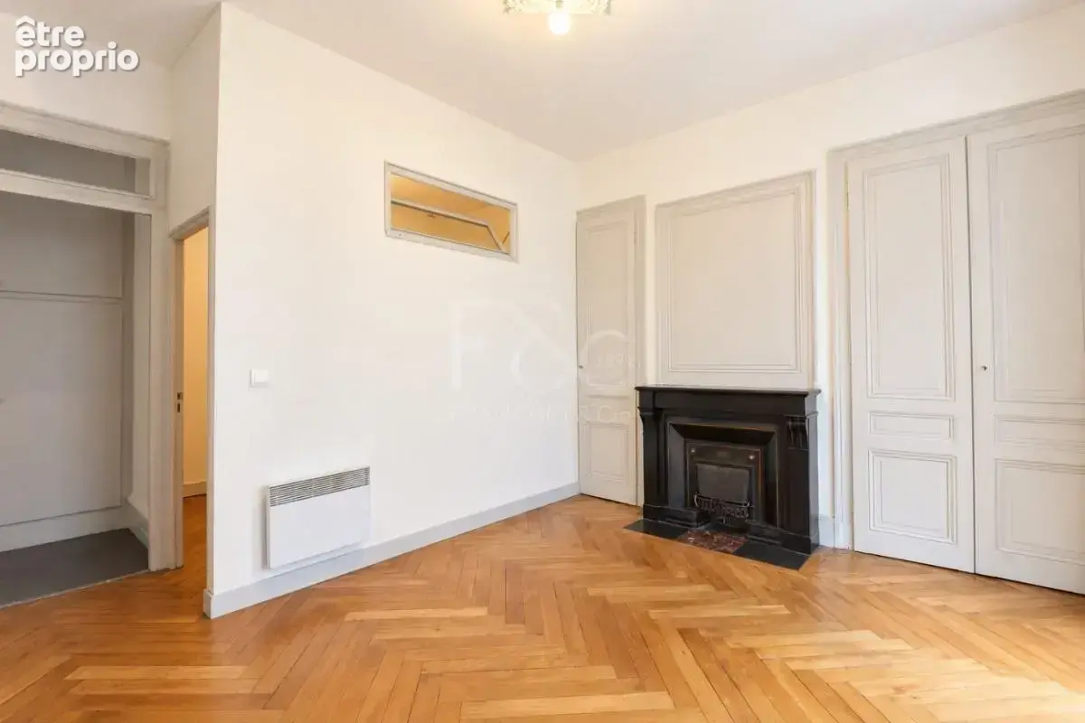 Appartement T1 bis de 51m² - Lyon 7 - photo 2