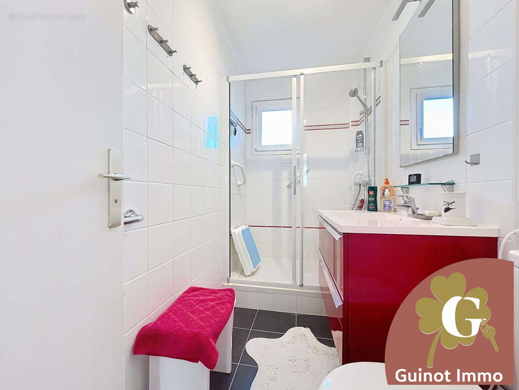 Maison à LILLEBONNE