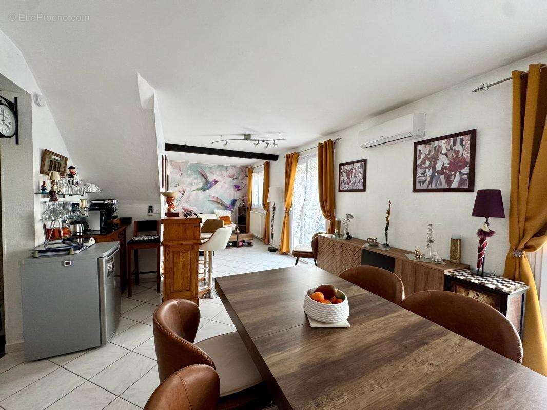Maison à MAROLLES-EN-HUREPOIX