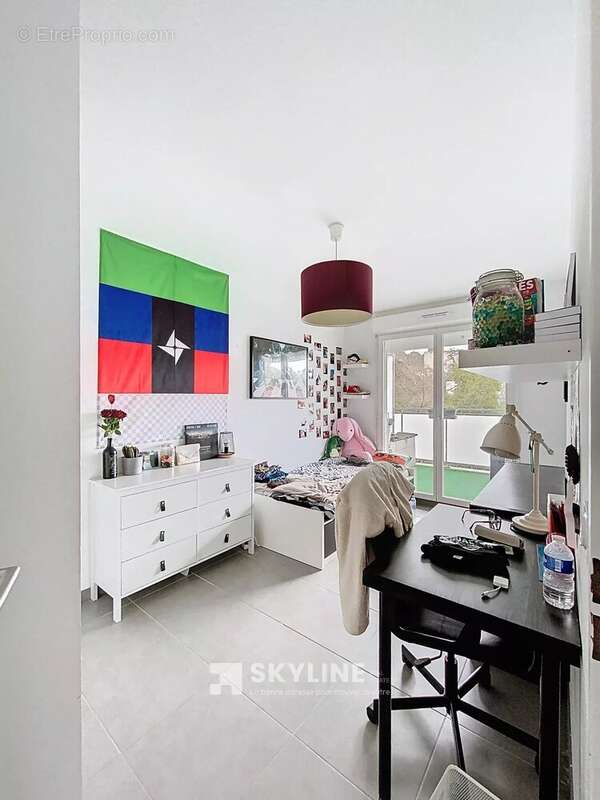 Appartement à MARSEILLE-4E