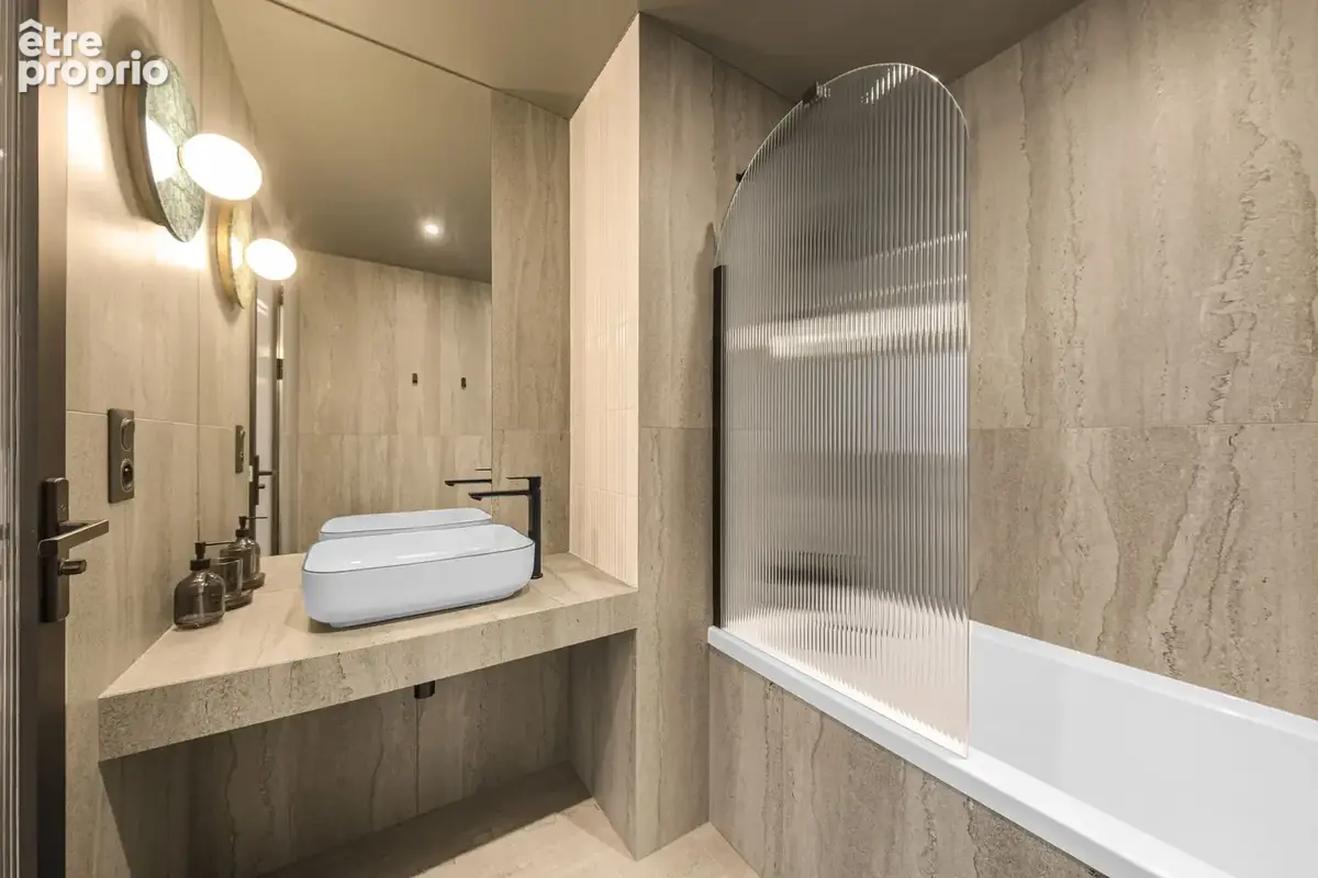 Studio rénové par architecte   Derrière le Parc Darcy - photo 5