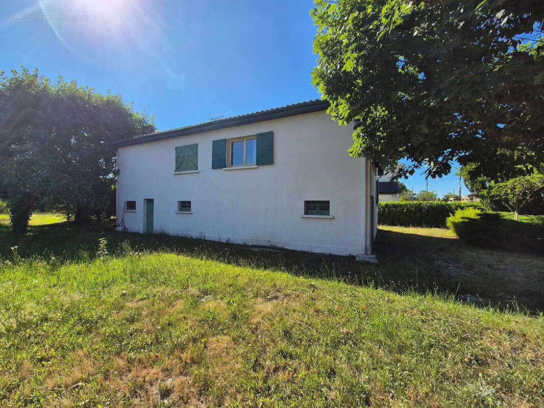 Maison à PESSAC
