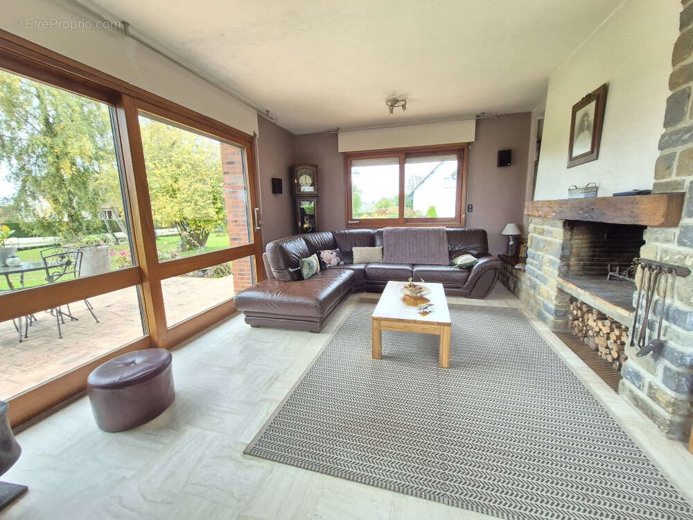 Maison à POIX-DE-PICARDIE