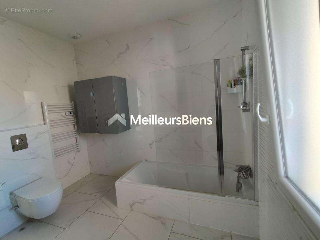 Maison à LA CHAPELLE-DU-NOYER