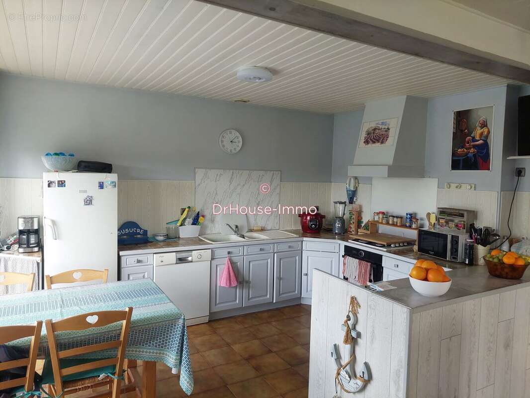 Maison à CORME-ECLUSE