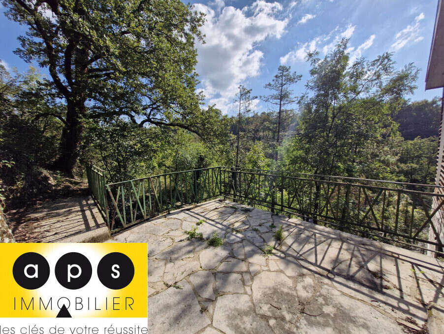 Autre à SALINS-LES-BAINS