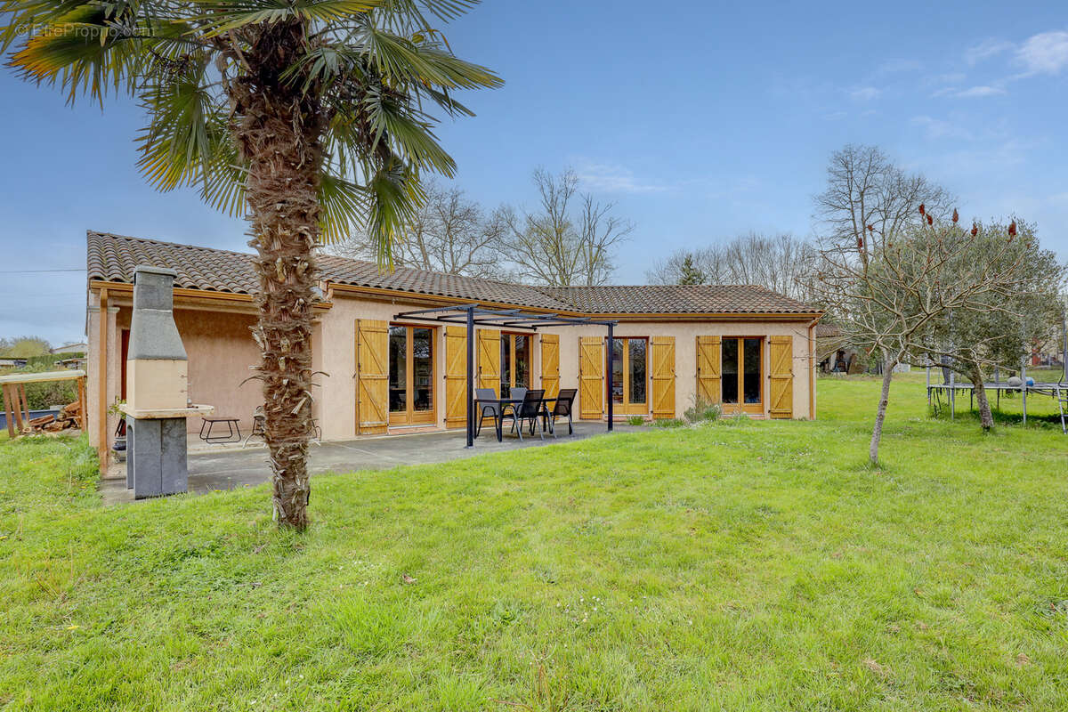 Maison à SAINT-PAUL-CAP-DE-JOUX