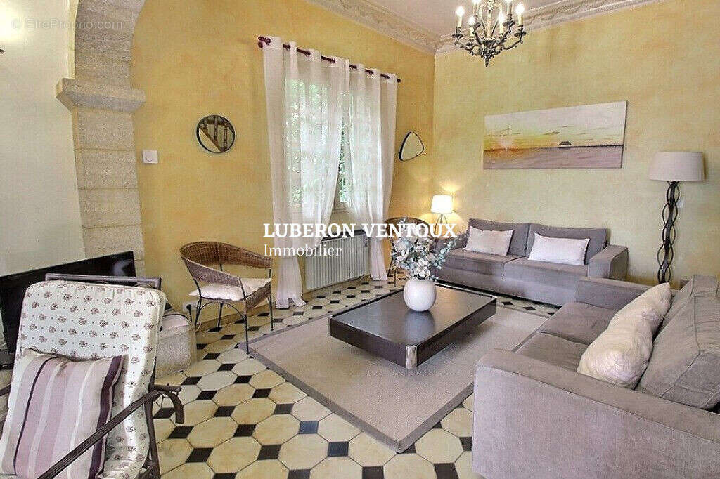 Maison à CRILLON-LE-BRAVE