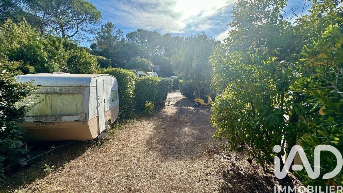 Photo 6 - Terrain à FREJUS