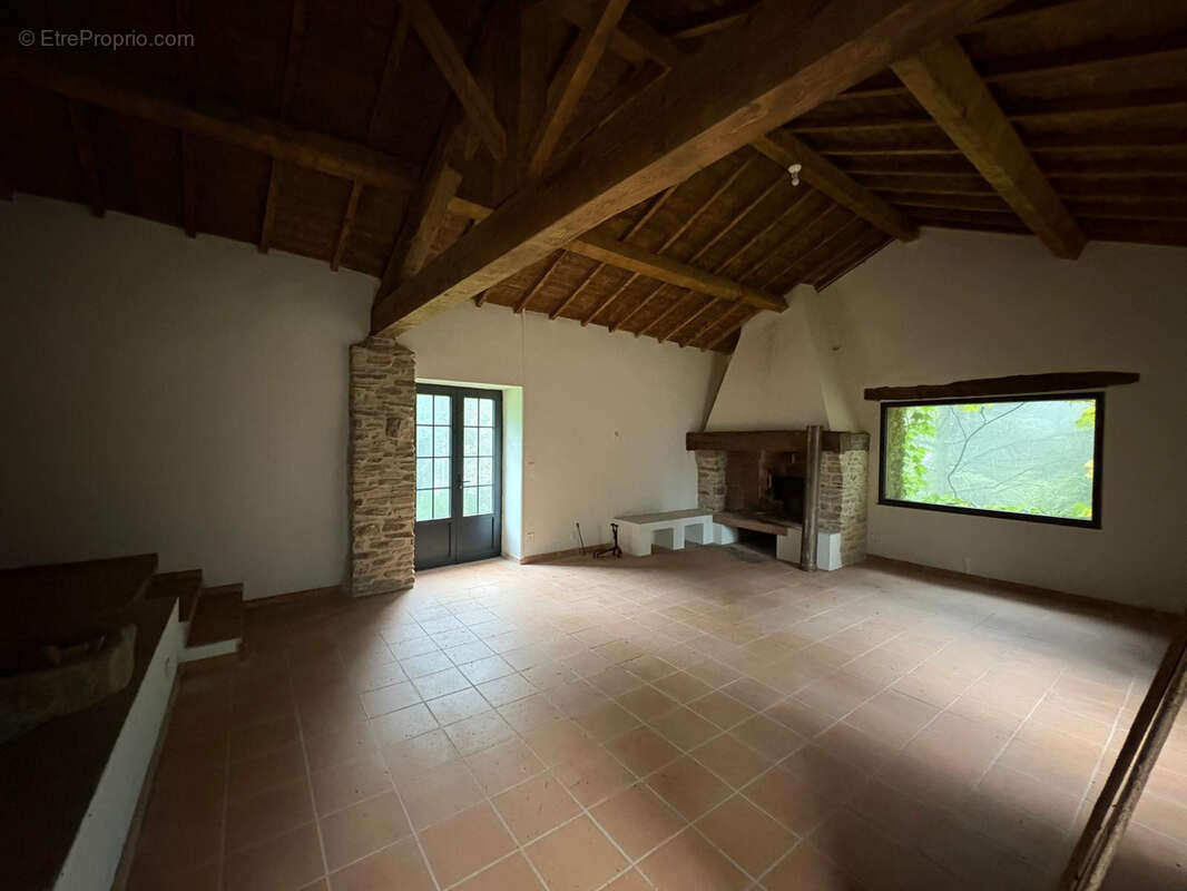 Maison à CASSAGNOLES