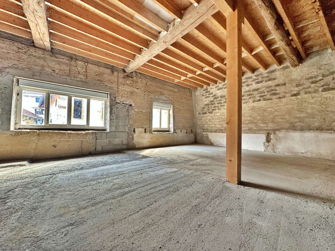 Appartement à AOSTE