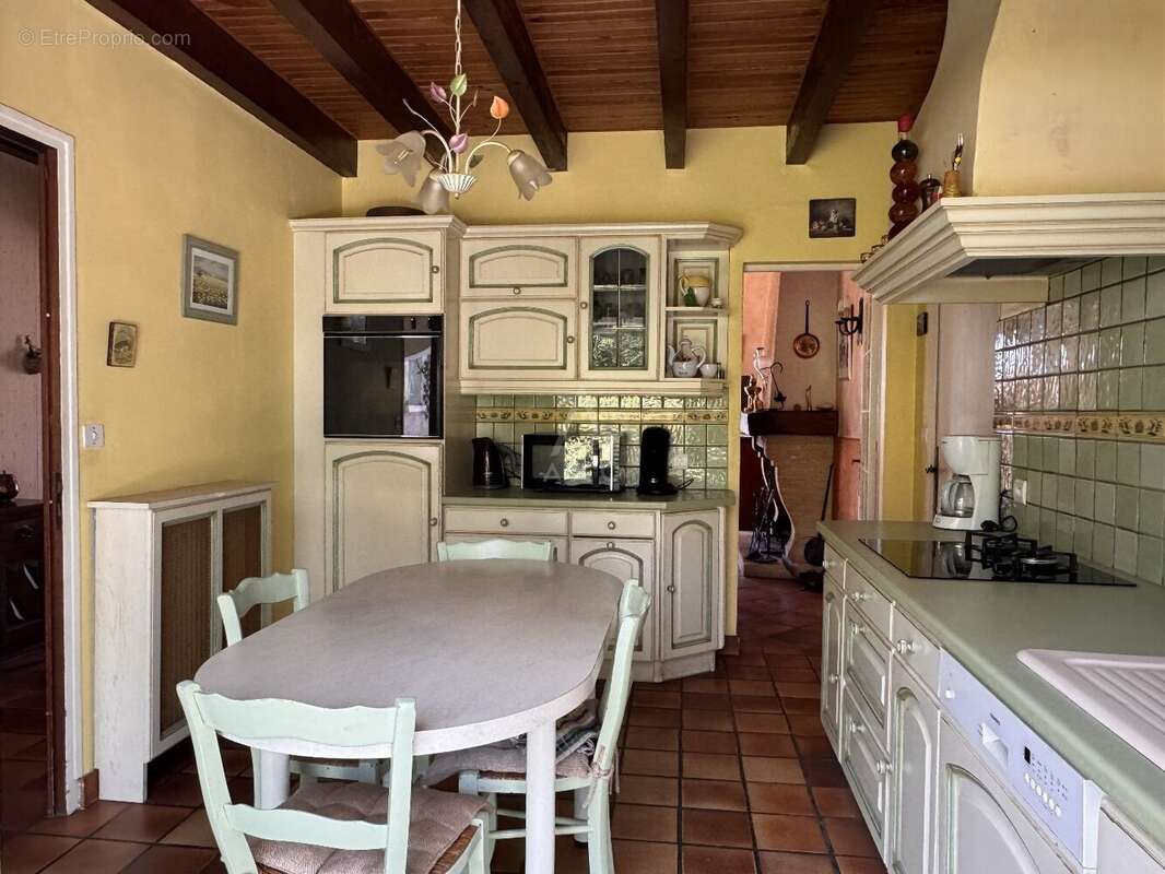 Maison à VOEUIL-ET-GIGET