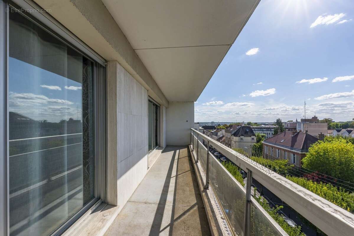 Appartement à MELUN