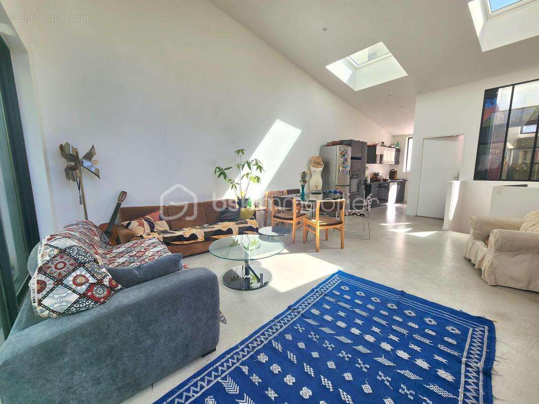 Maison à MONTREUIL