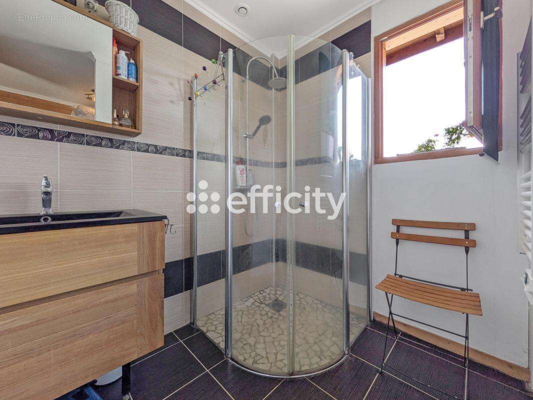 Maison 125 m² à Sereilhac  - photo 7