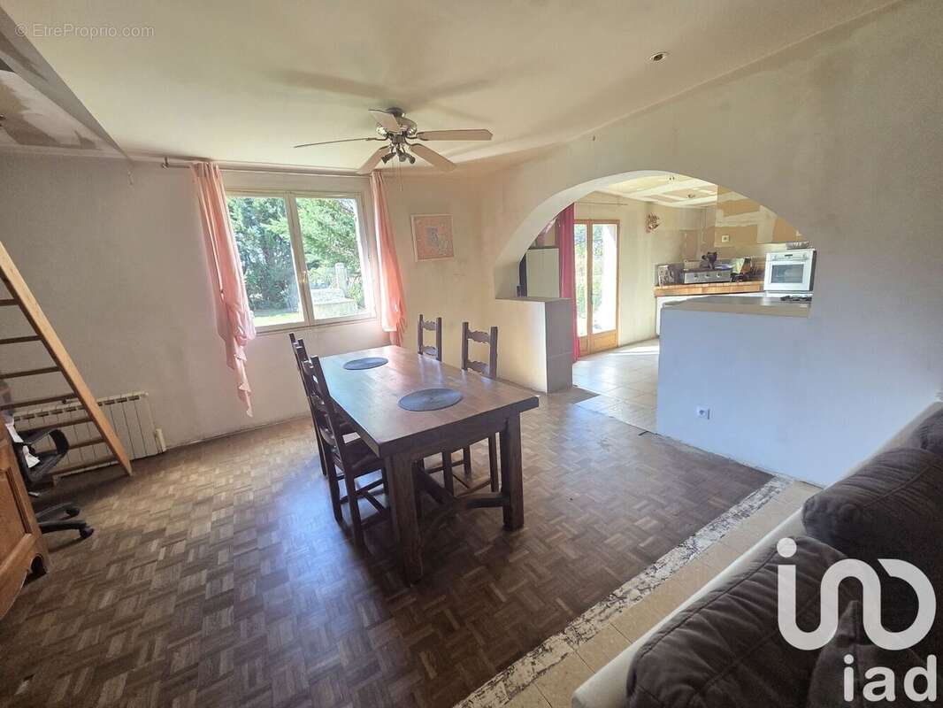 Photo 5 - Maison à MENESPLET