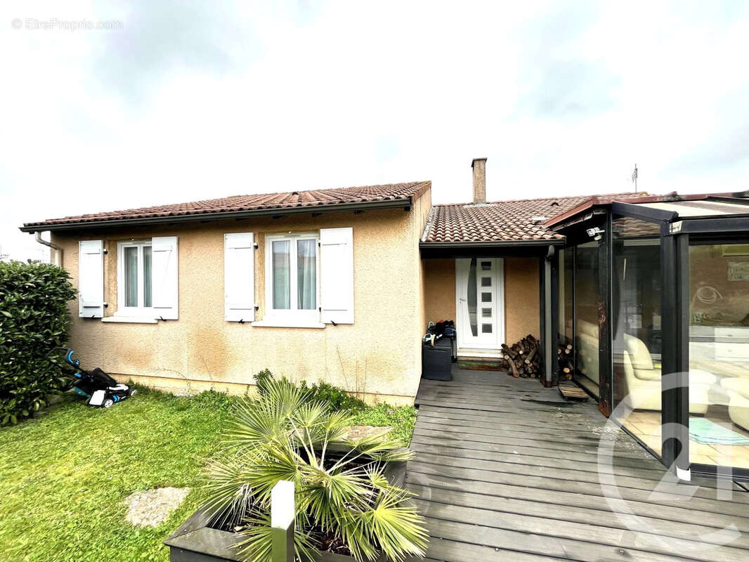 Maison à CORNEBARRIEU