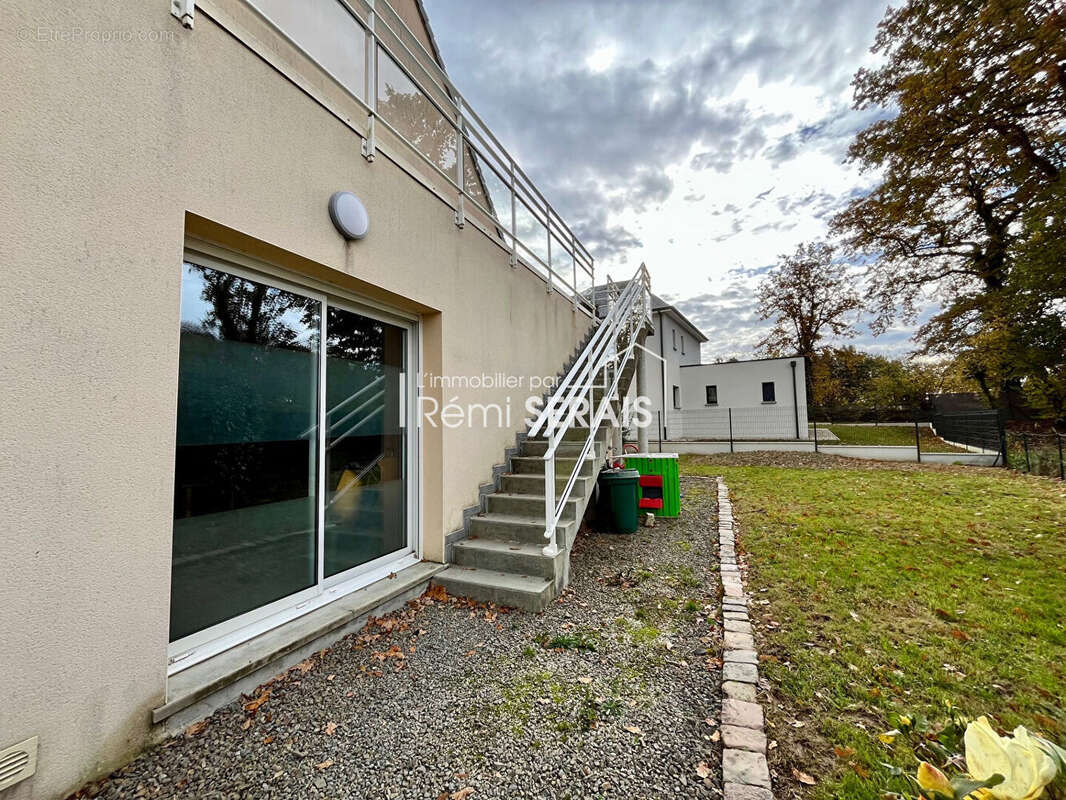 Appartement à SAINT-GEORGES-DES-GROSEILLERS