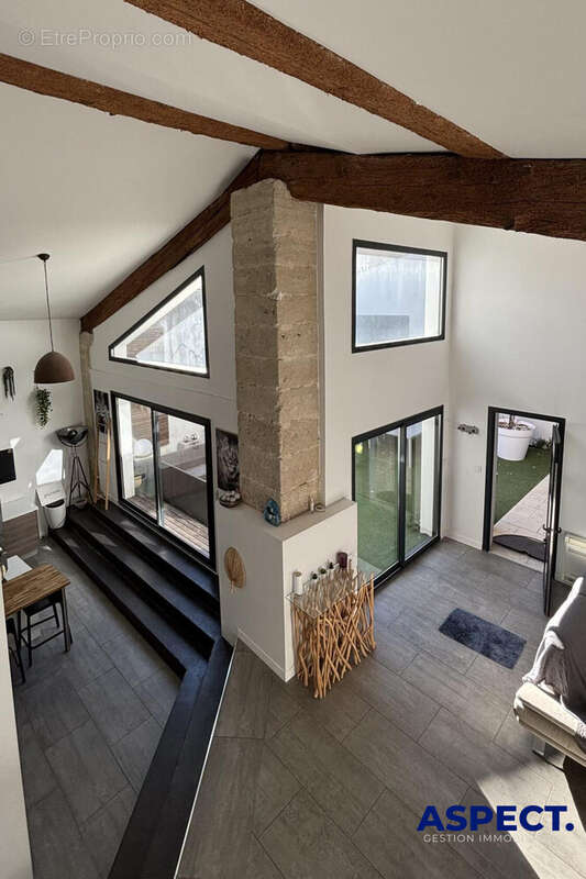 Maison à SAINT-JEAN-DE-VEDAS