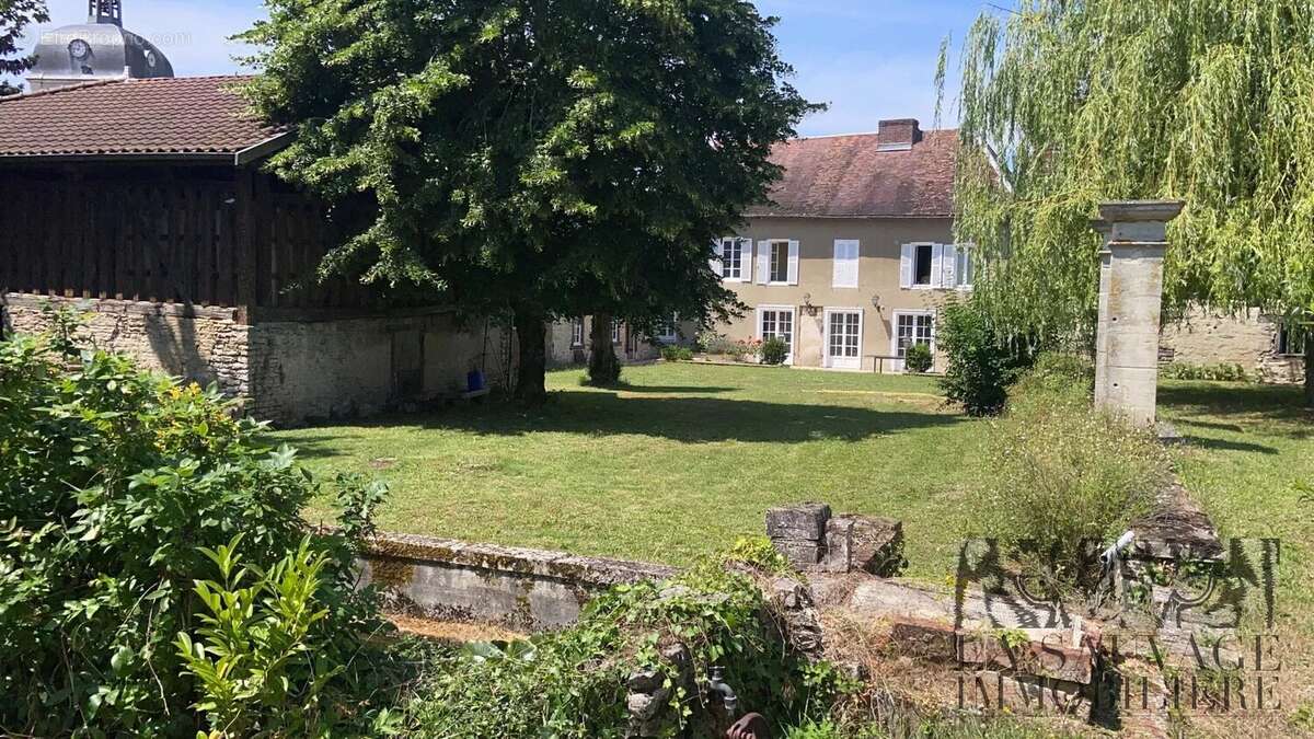 Maison à DIENVILLE