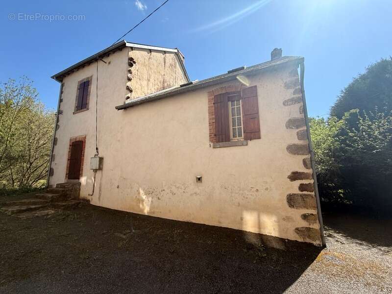 Maison à SAINT-VAURY