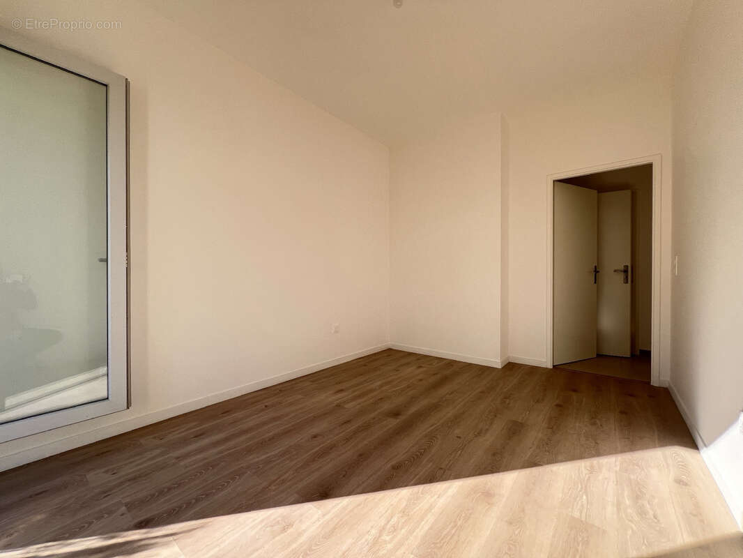 Appartement à ROSNY-SOUS-BOIS