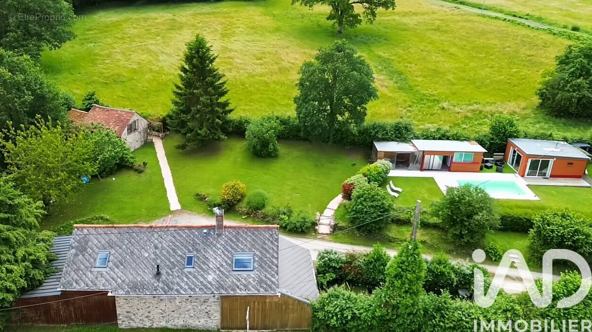 Photo 1 - Maison à TORCE-VIVIERS-EN-CHARNIE
