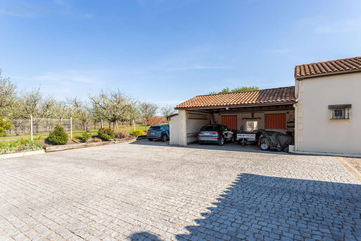 Maison à PENNE-D'AGENAIS