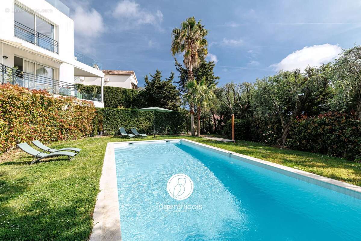 Appartement à VILLEFRANCHE-SUR-MER