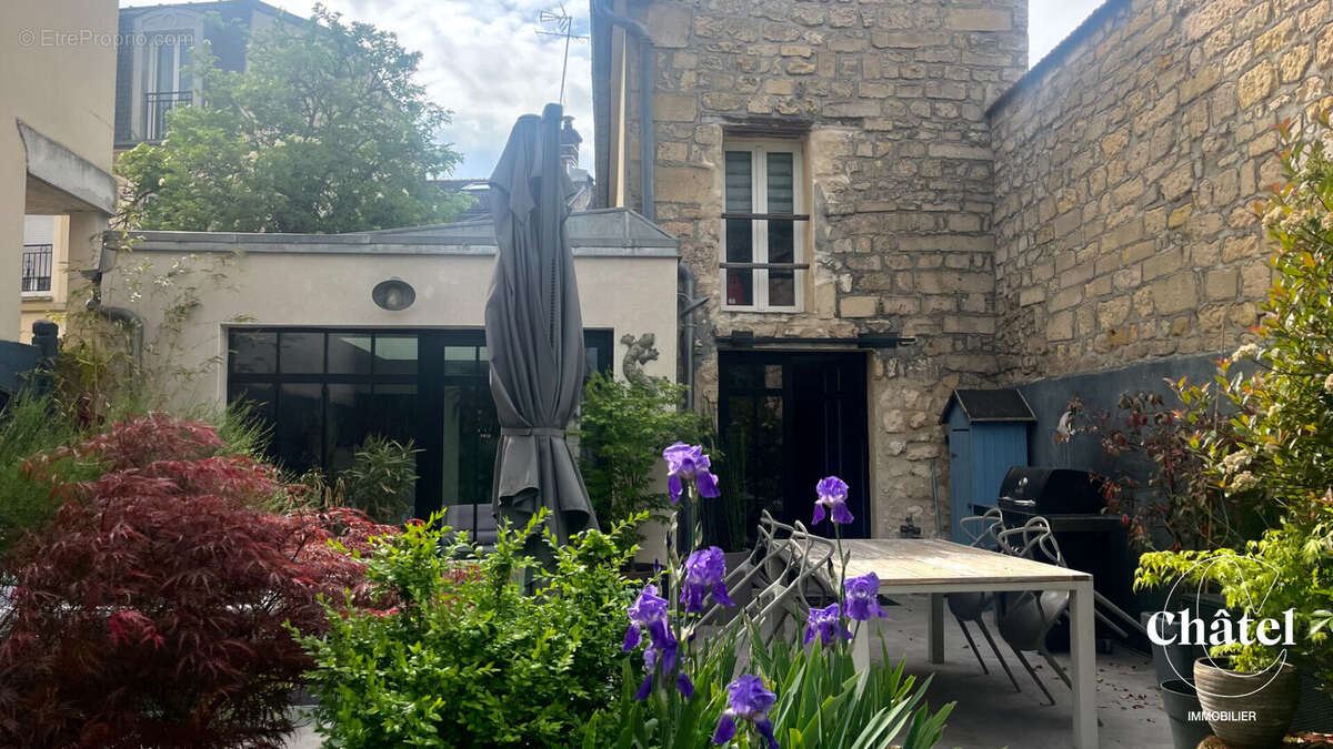 Maison à LAMORLAYE