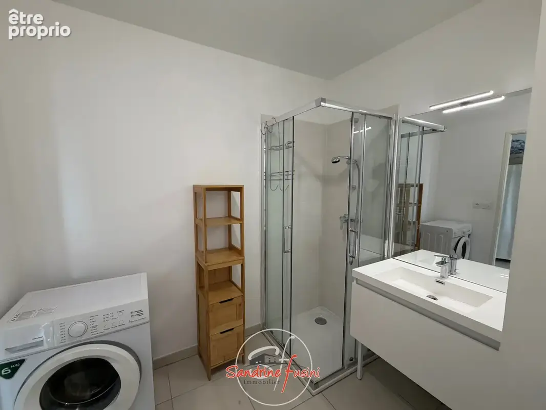Beau studio proche de toutes commodites avec parking en sous-sol - photo 4